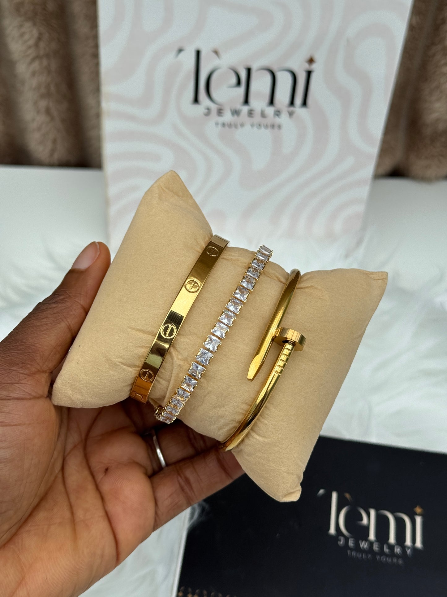 Luxe bracelet stack