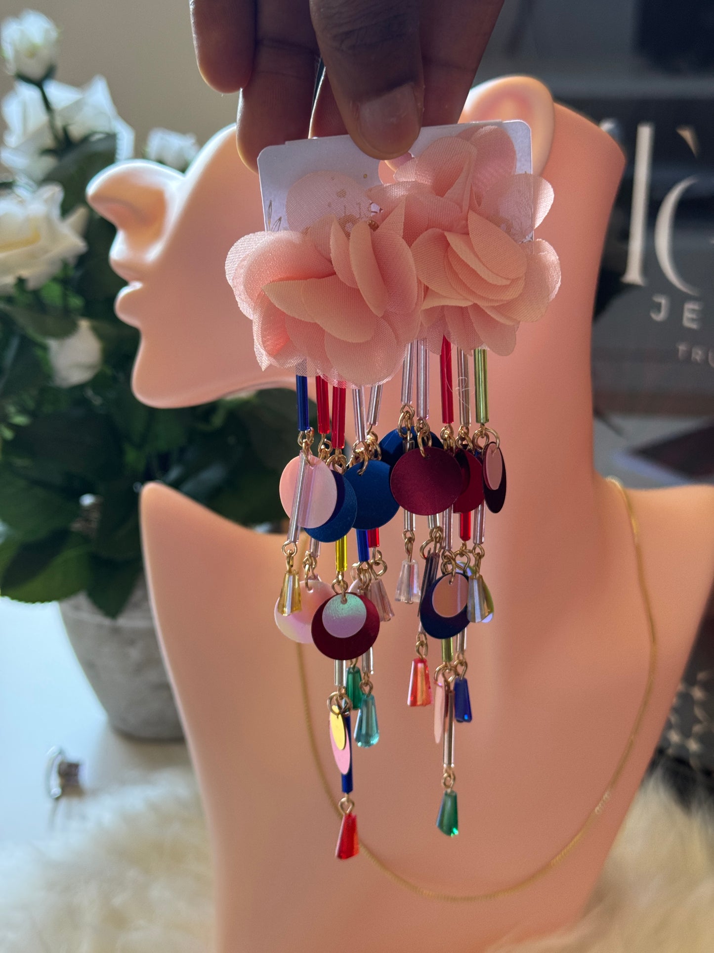 Sophia earring
