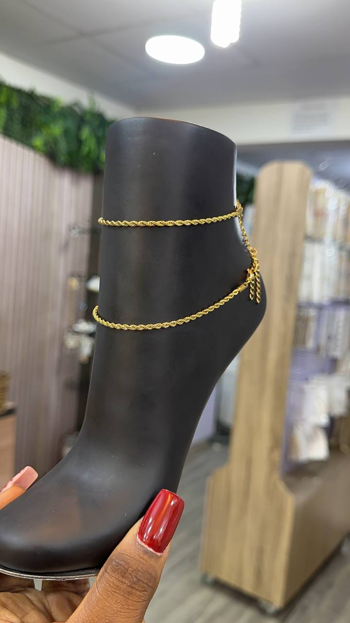 Tiny Anklets