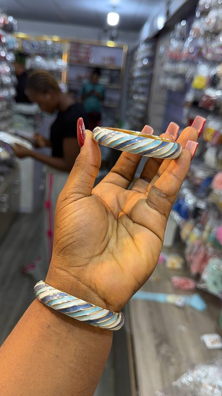 Maya Bangle