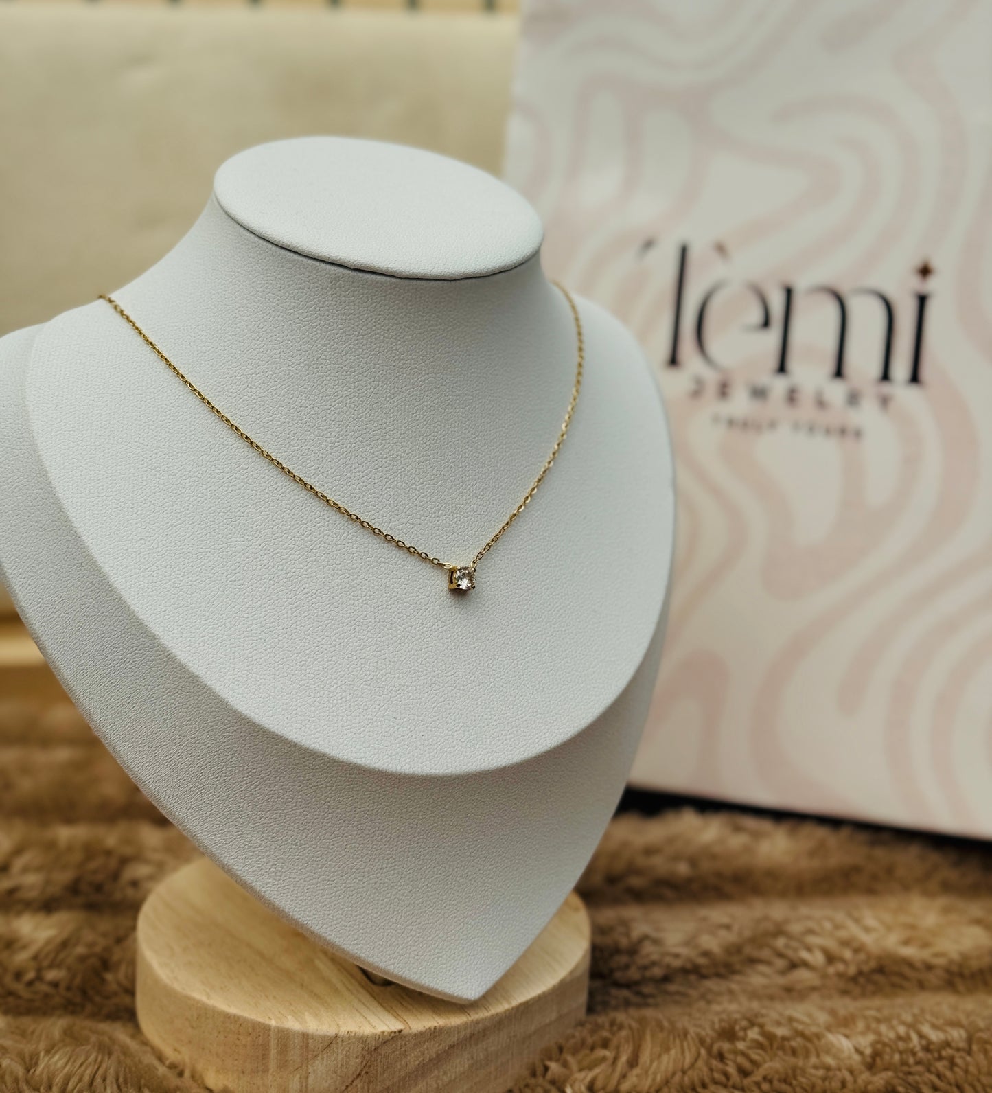 Sofia necklace